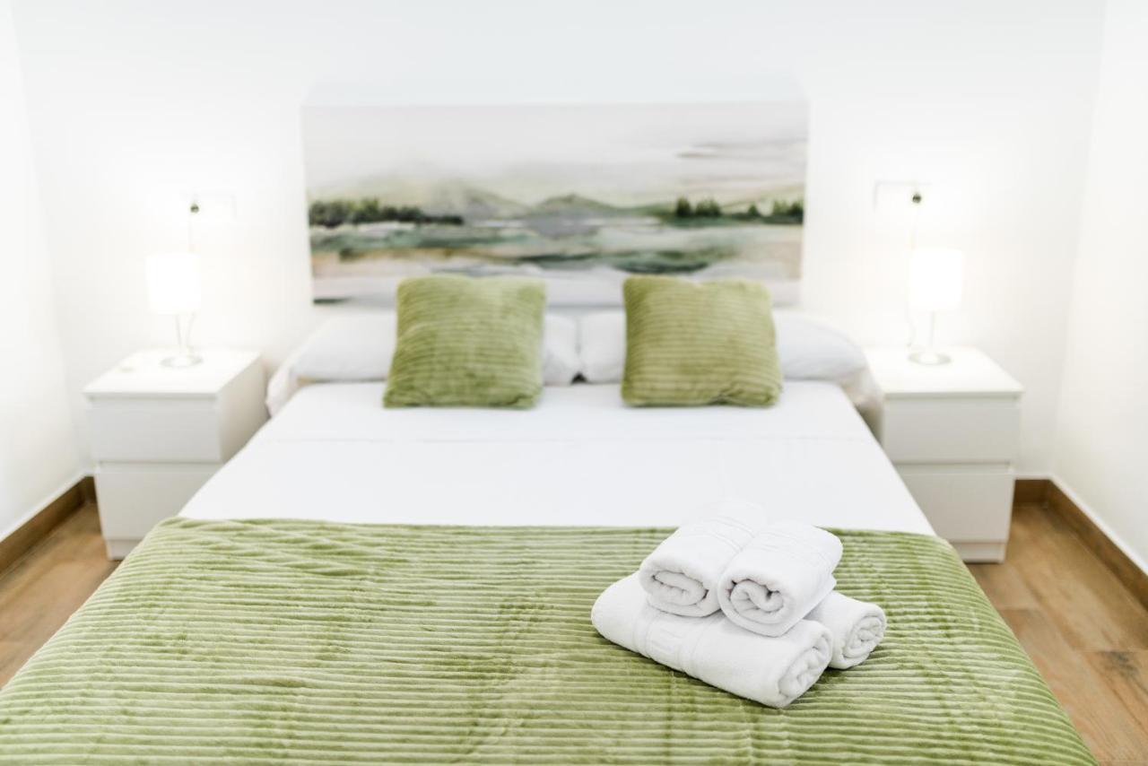 Wekey Homes San Miguel Con Patio, Centro Ciudad กรานาดา ภายนอก รูปภาพ